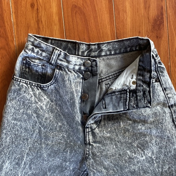 Vintage Acid Wash High Rise Denim Jeans - Picture 2 of 8